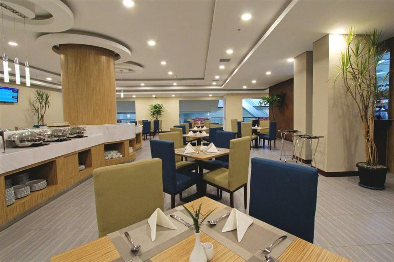 Anara Sky Kualanamu Hotel Medan Ngoại thất bức ảnh