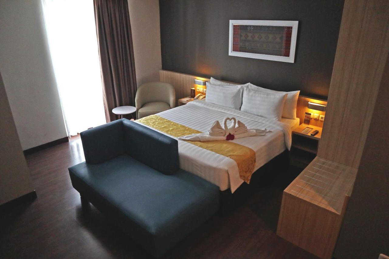 Anara Sky Kualanamu Hotel Medan Ngoại thất bức ảnh