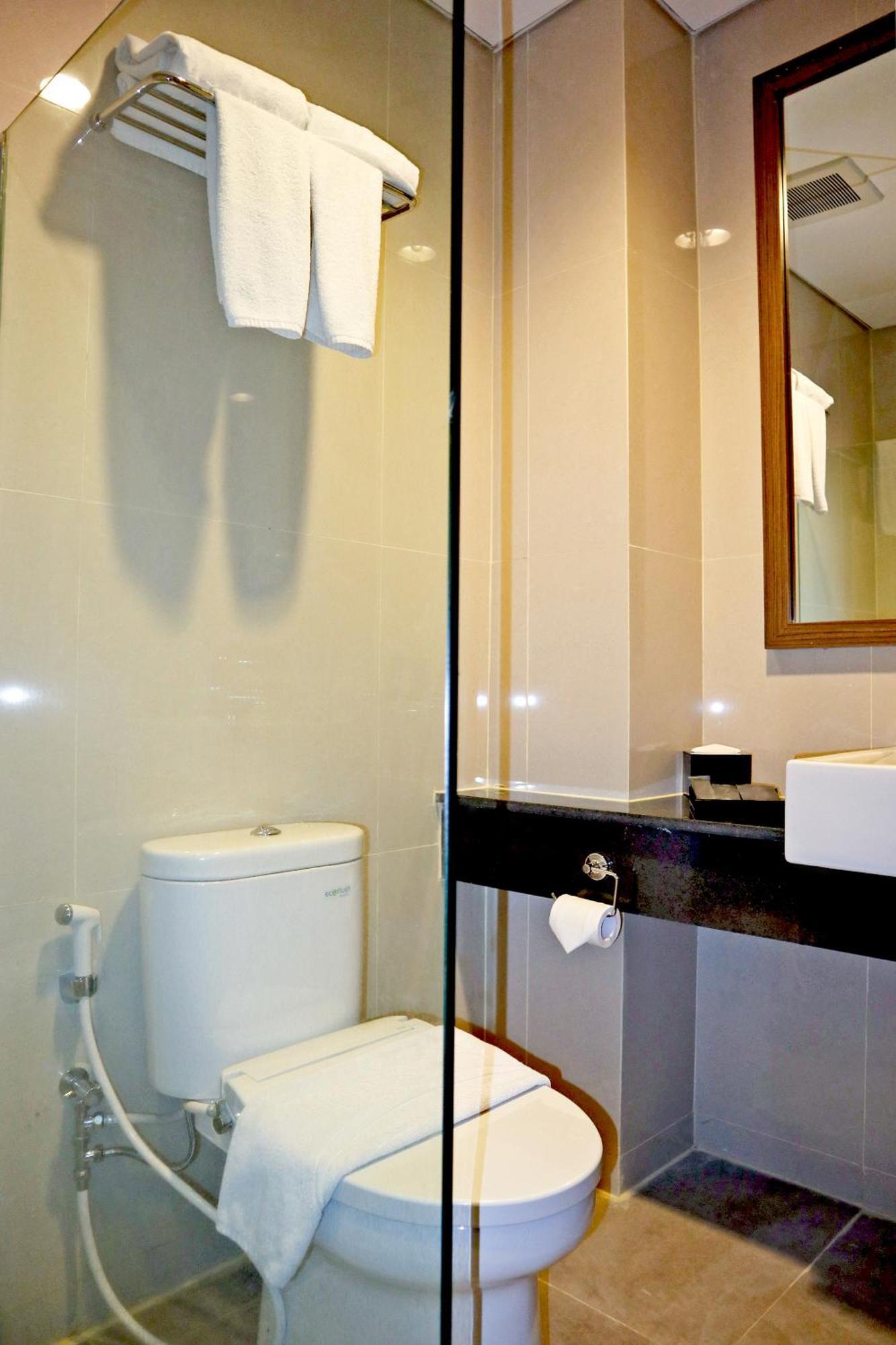 Anara Sky Kualanamu Hotel Medan Ngoại thất bức ảnh
