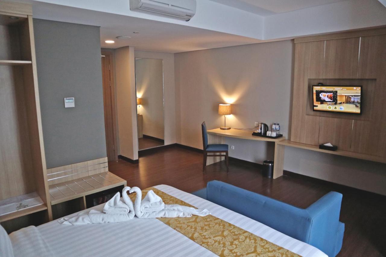 Anara Sky Kualanamu Hotel Medan Ngoại thất bức ảnh